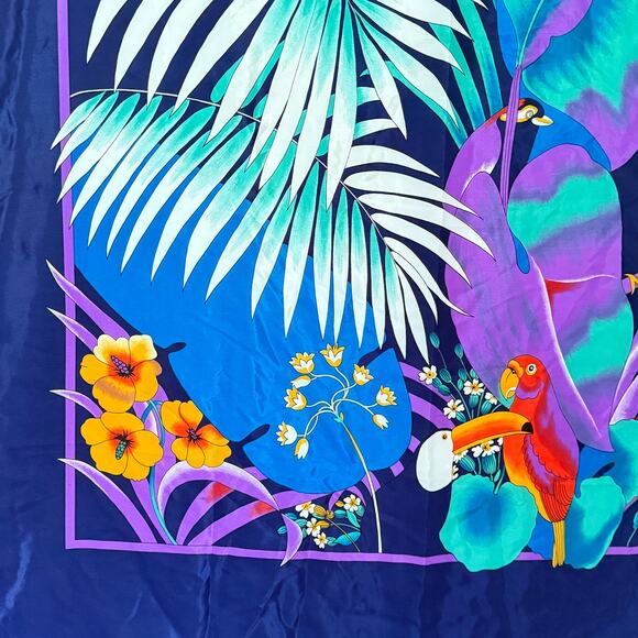 Vintage 90s Square Tropical Leaf Parrot Scarf Wrap Tropical Summer 36" x 43" - Picture 4 of 6
